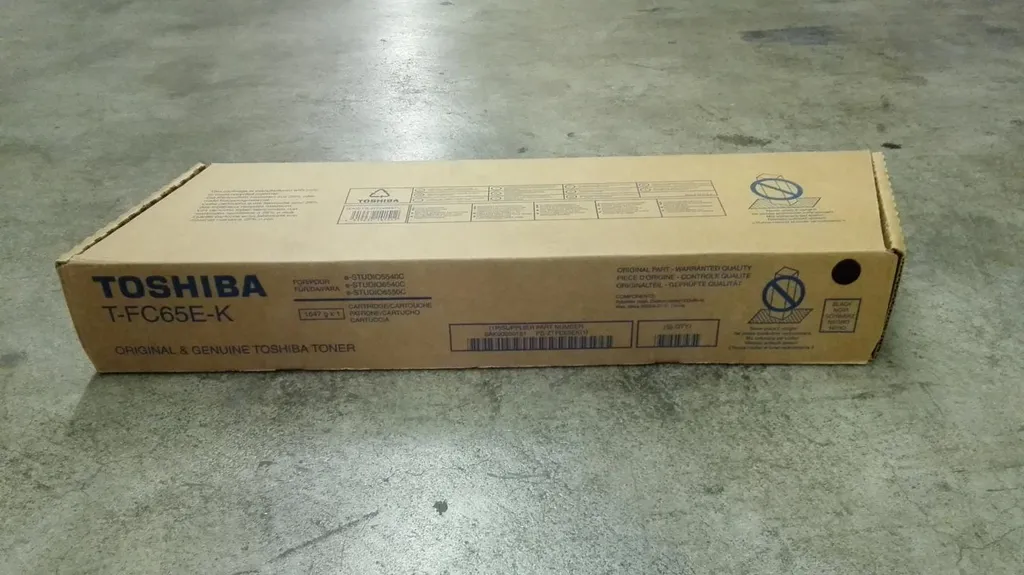 Toner Toshiba Noir T-FC65EK : Finis les Traces et l'Usure Précoce