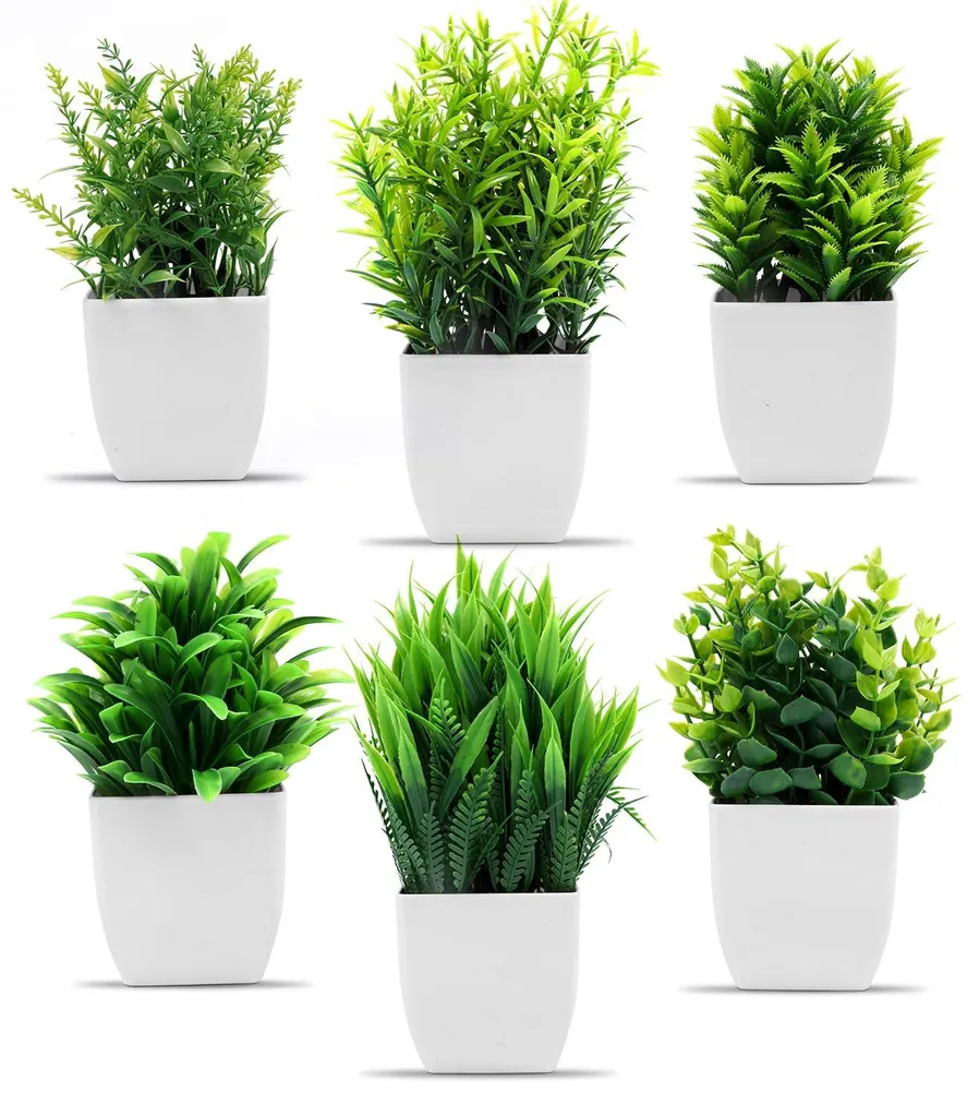 Plantes artificielles sans entretien : fini l'arrosage avec ces 6 pots