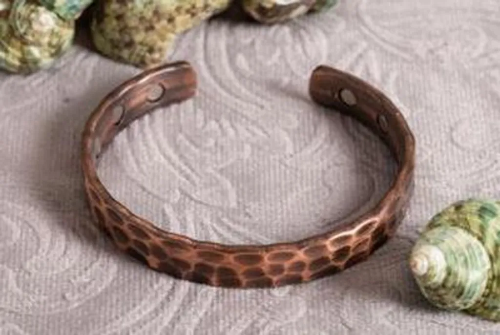 Bracciale Radhu con Magneti: Armonia Spirituale e Benessere