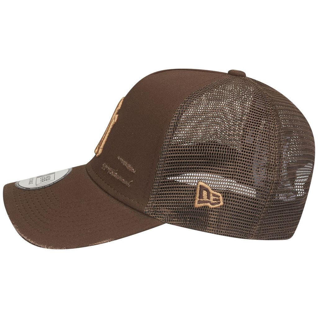Eng Fit Yankees Trucker Cap By New Era - 31,95