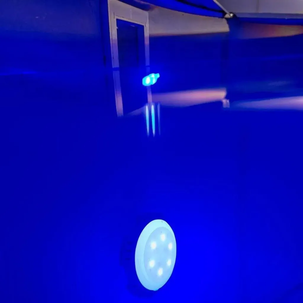 Projecteur LED blanc piscine hors-sol - Installation sans perçage - 7