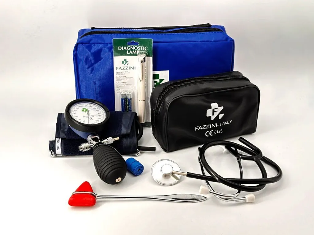 Set d'instruments médicaux de diagnostic pour infirmiers et médecins - 4
