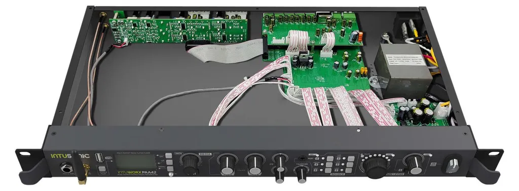 Éliminez les zones mortes avec le préampli stéréo Intusonic PAA42+