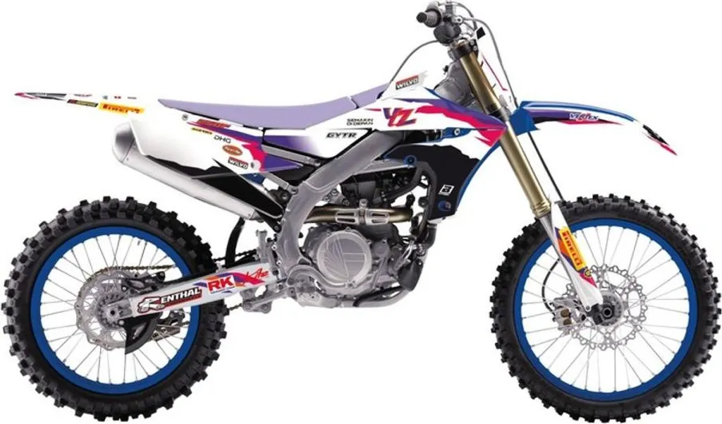 Déco moto Blackbird Yamaha Factory 23 pour rénover votre Yamaha 50th