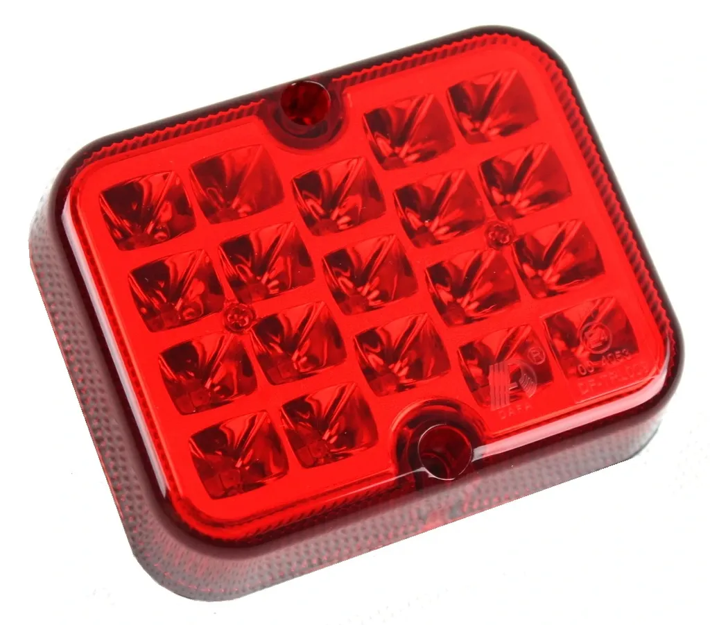 Feu de brouillard arrière à LED rouge 12V de forme carrée pour camions - 10
