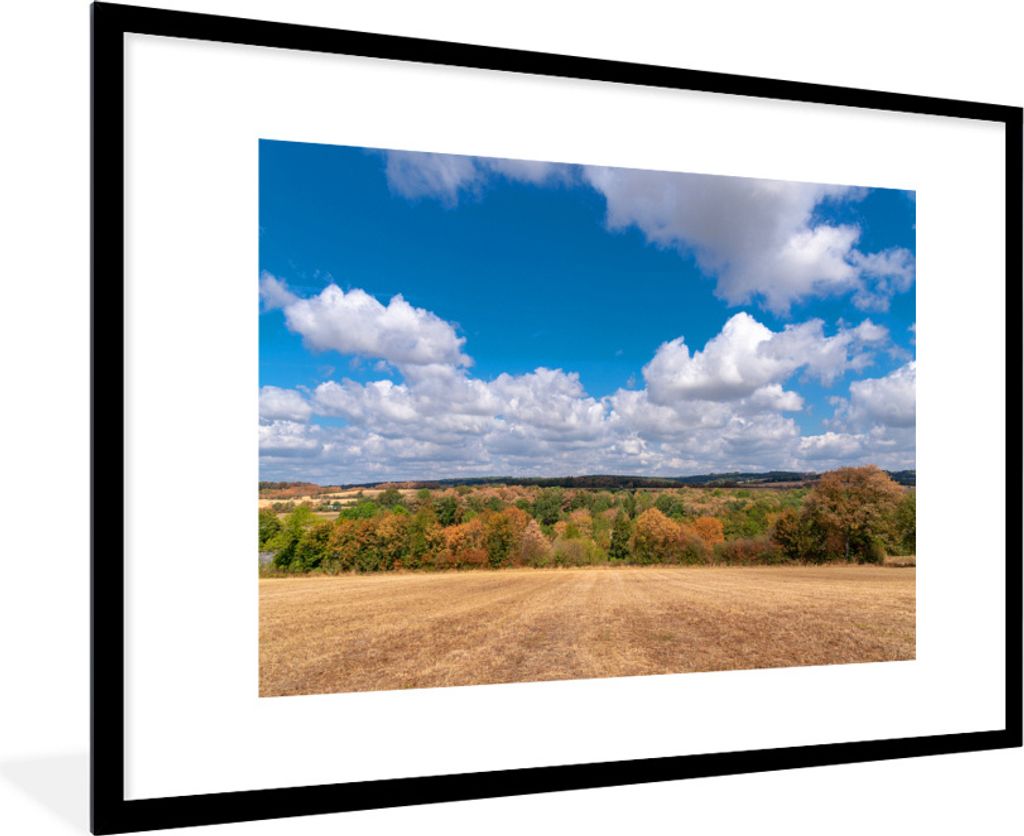 MuchoWow® Gerahmtes Poster Eine trockene Wiese in Durbuy in Produktbild 