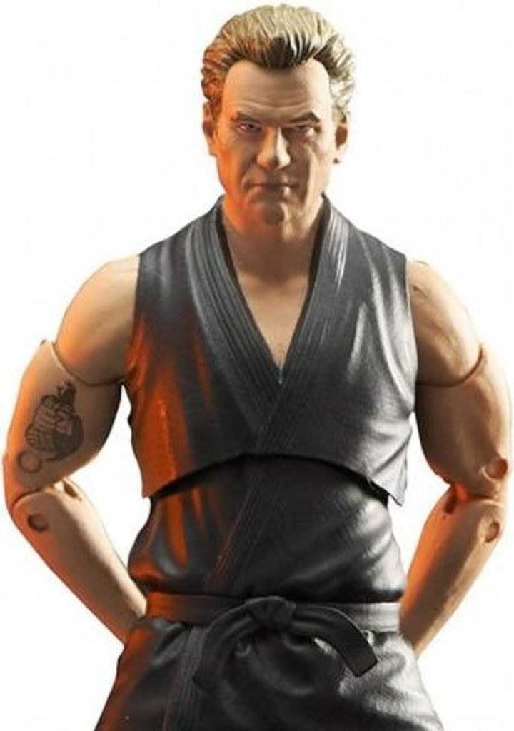 Diamond Select Cobra Kai Series 1 - John Kreese Actionfigur Produktbild 