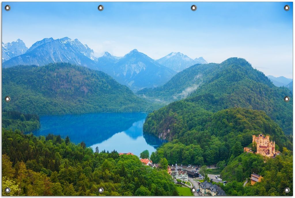 Wallario Outdoor-Poster für Garten oder Balkon, Motiv Schloss Hohenschwangau neben dem Alpsee, in ca. 100 x 150 cm