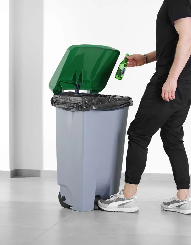 Conteneur à déchets anti-odeurs 120 L Hendi gris clair à deux roues - 4