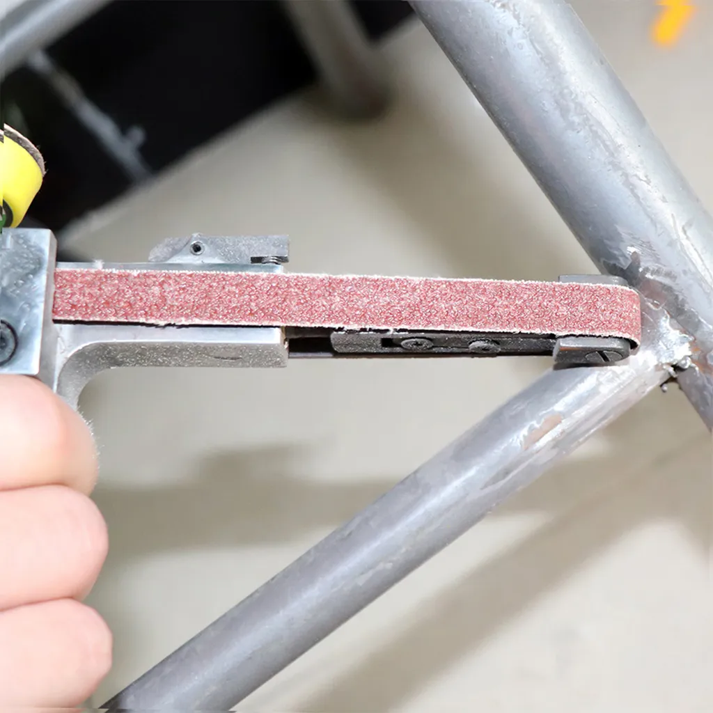 Mini ponceuse à main électrique pour modélisme et bricolage de précision - 5