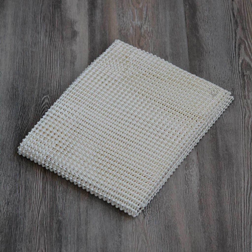 1 Gleitschutz für oder zum Herstellen von Teppichen 120x80cm Teppichgitter creme