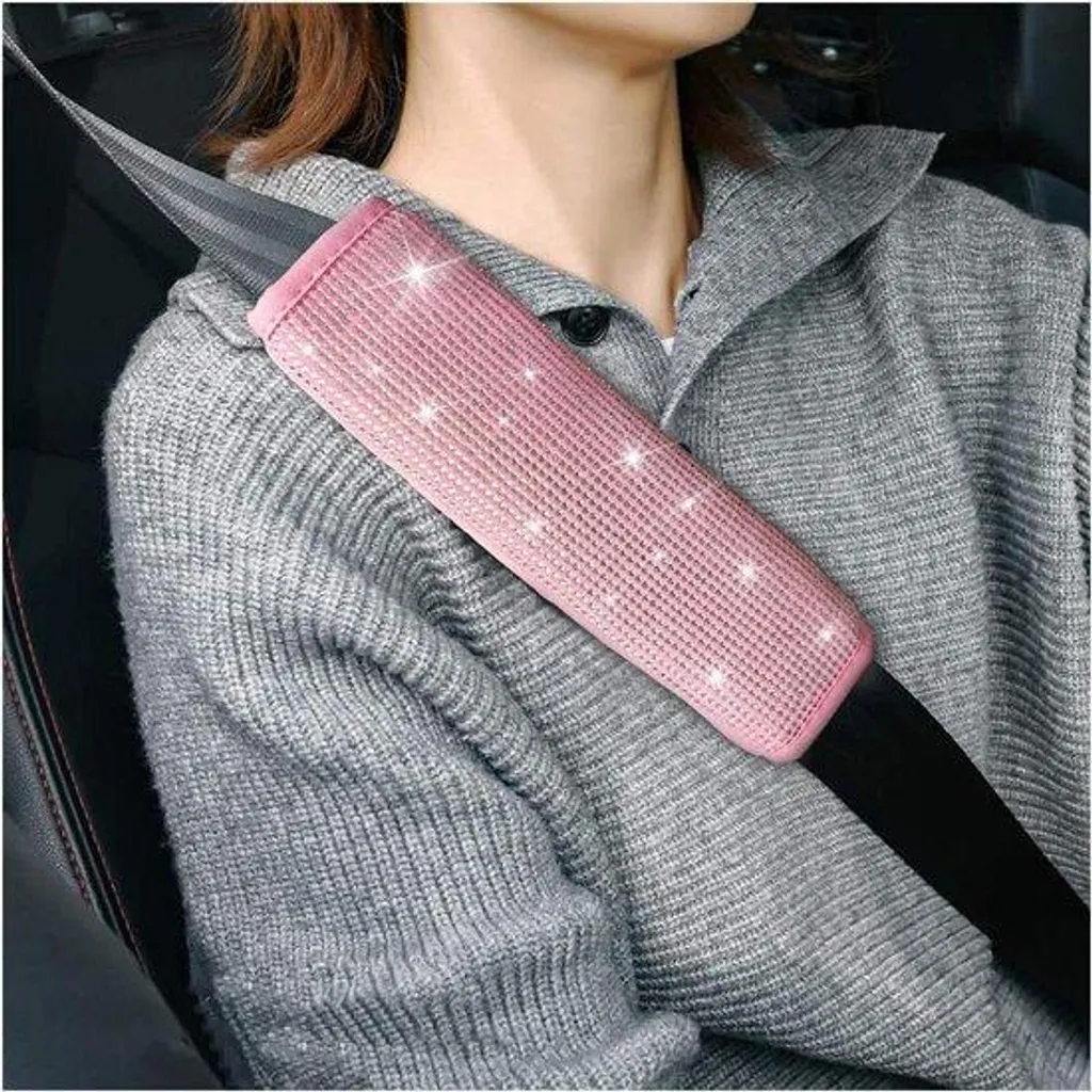 Évitez les Frottements de Ceinture avec ce Fourreau Cuir Rose Strass