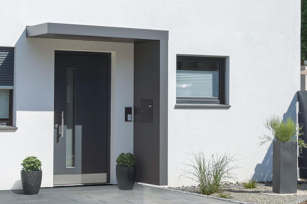 Gutta Rechteckvordach BS Plus 300 Sondermaß und Sonderfarbe inkl. Seitenteil und Briefkasten (neues Modell) Seitenteil rechts Briefkasten BK, UP10...