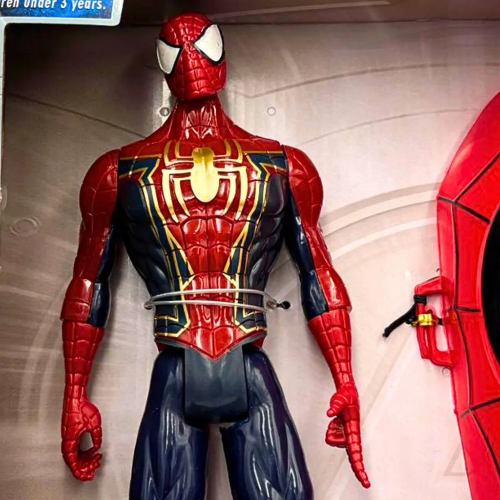Figurine Spider-Man Marvel avec Masque 3D - Set Jouet Complet Enfant
