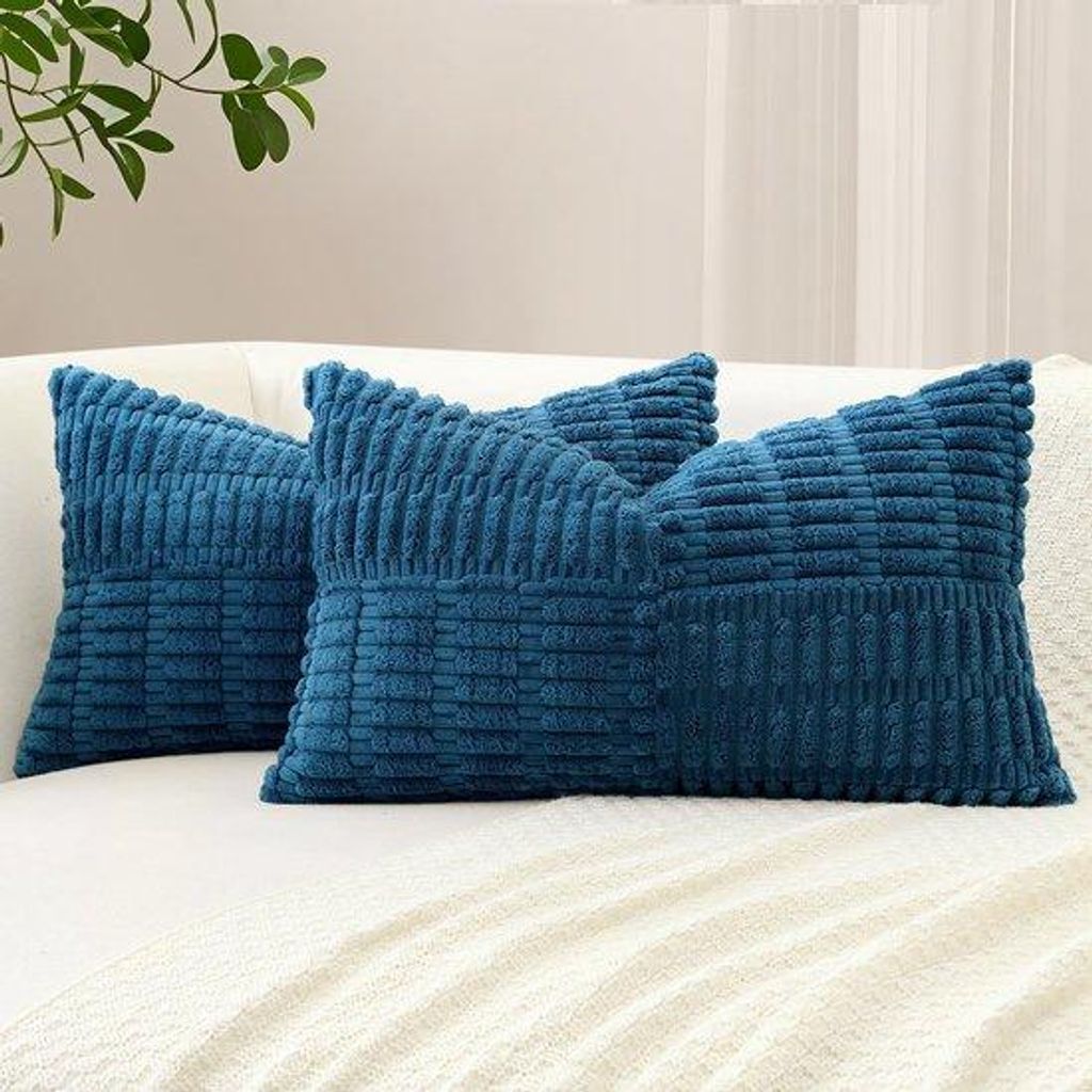 Unyqoos Set mit 2 Corduroy Kissenbezügen im gestreiften Patchwork-Design im Boho-Stil
