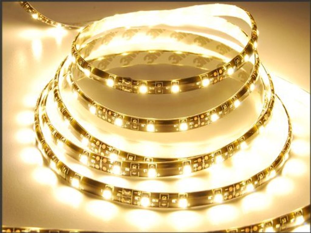 5m LED Strip SMD 3528 ink. Netzteil Komplett Set Warmweiß