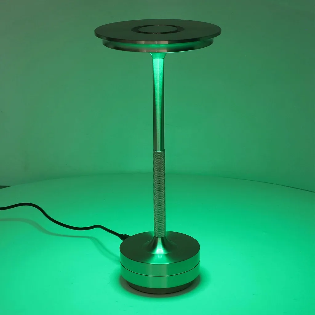 Lampe de table LED rechargeable RVB avec télécommande en métal argent - 5