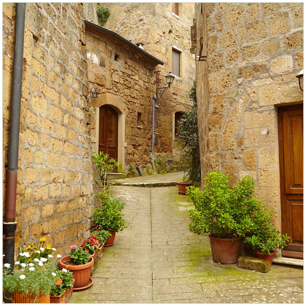 Wallario Wandbild aus Acryl, 50 x 50 cm, freischwebende Optik - Weg durch die Altstadt - Toskana in Italien