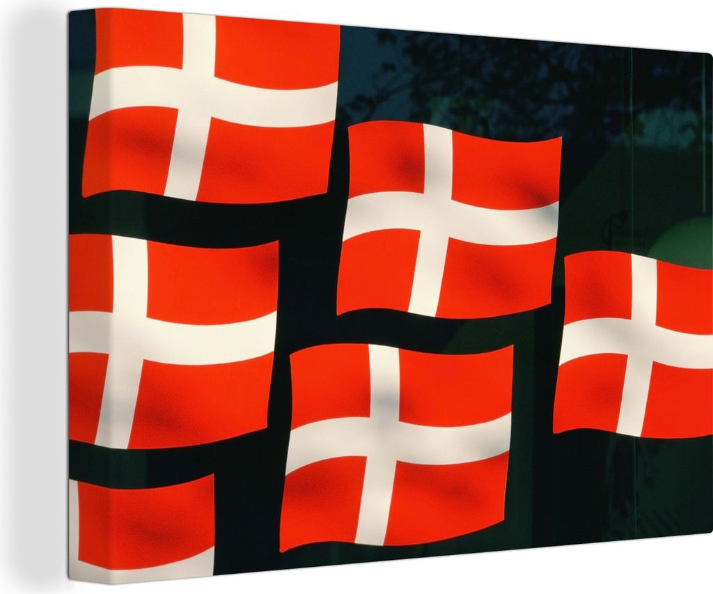 OneMillionCanvasses - Leinwandbilder - 140x90 cm, Nahaufnahme einiger dänischer Flaggen, Wandbilder Kunstdruck Wanddekoration - Foto auf Leinwan...