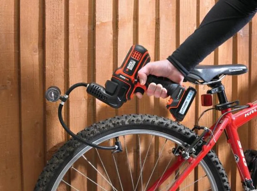 Black&Decker Multievo MTNF9 Tête de Gonfleur Compresseur Haute Pression