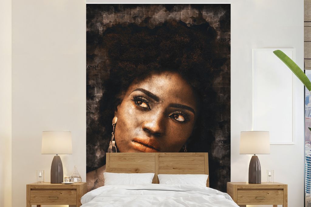 MuchoWow Fototapete für Wohnzimmer oder Schlafzimmer Wandtapete Vinyl Motivtapete Frau - Abstrakt - Zeitung - 200x300 cm - Wanddekorationen