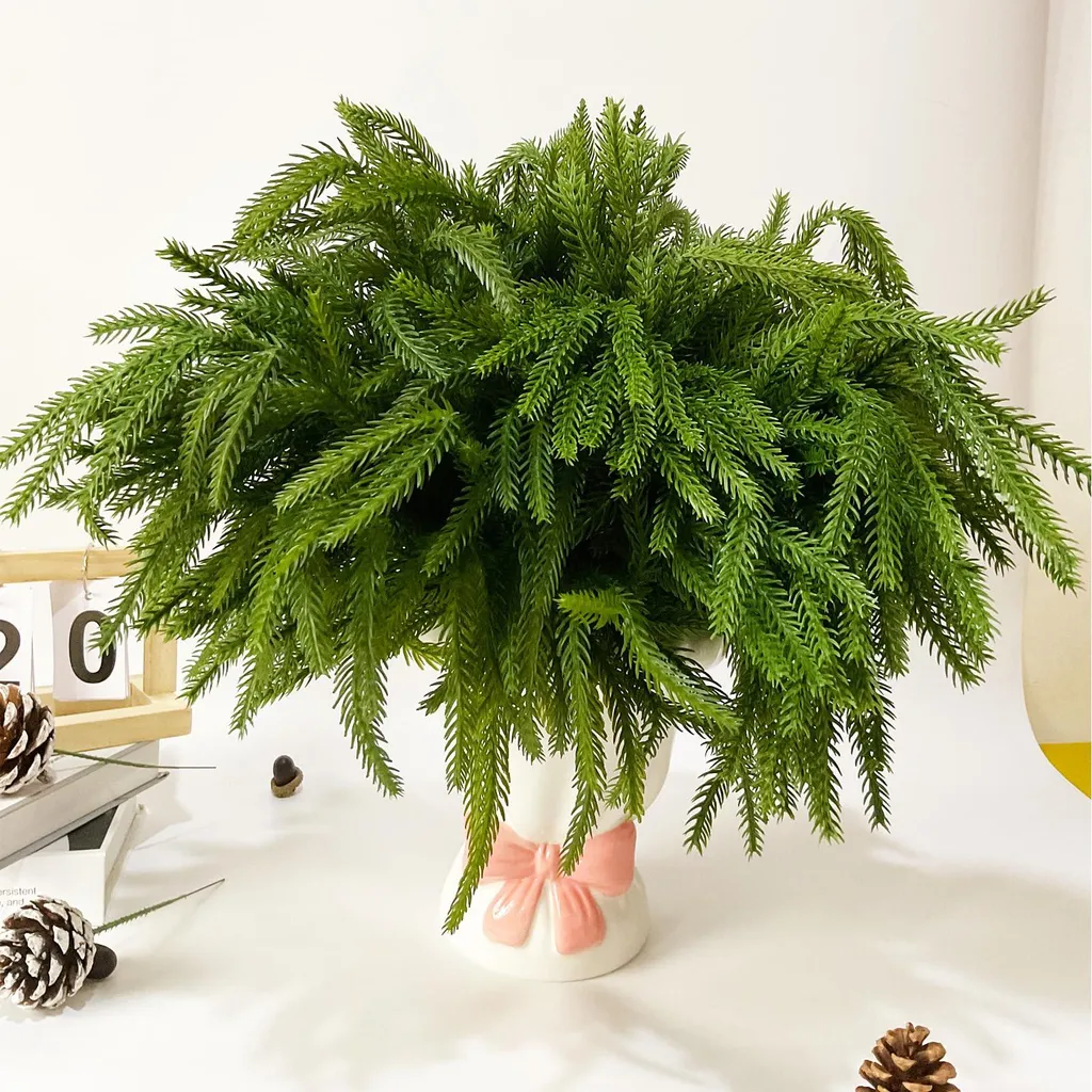 Branches de sapin Norfolk artificielles pour décoration de Noël - 52cm