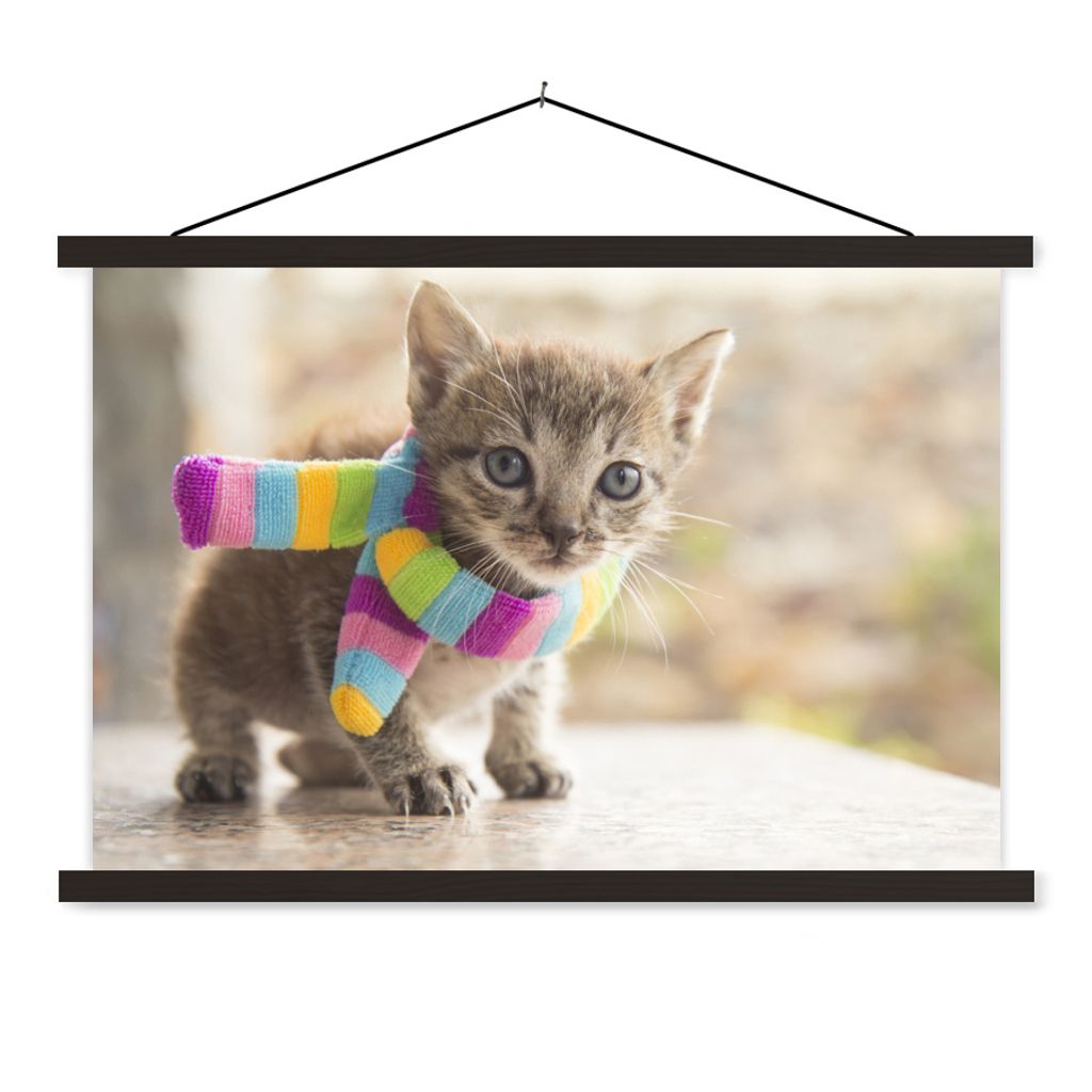 MuchoWow Textilposter Kätzchen - Halstuch - Farben - Mädchen - Kinder - Kinder - Kind 150x100 cm mit schwarzem Rahmen - Schlafzimmer