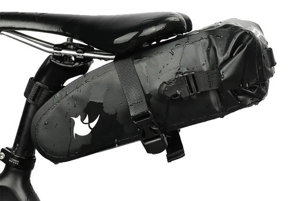 Sacoche de selle TF551 étanche avec sa capacité réglable de 2,5 L