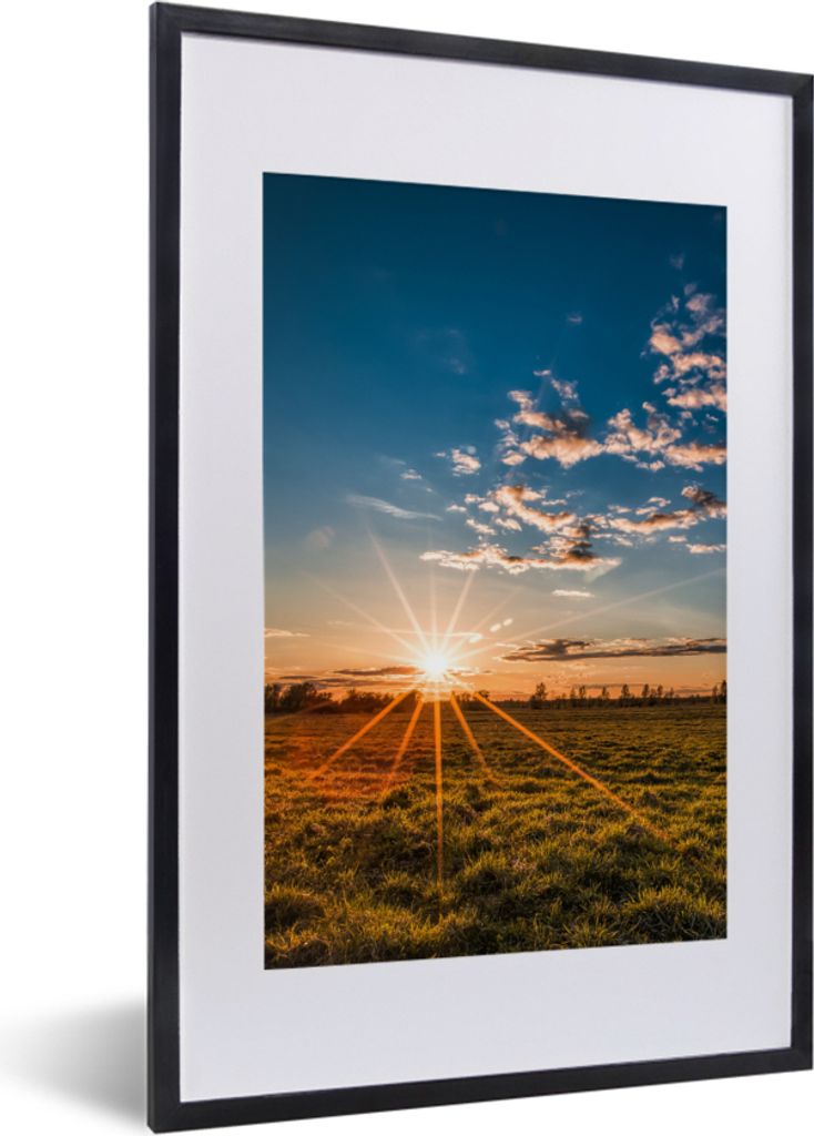 MuchoWow Gerahmtes Poster Sonnenuntergang - Natur - Wolken - Gras 40x60 cm - Poster mit Schwarzem Bilderrahmen Wandposter Rahmen Foto Bilder - Po...