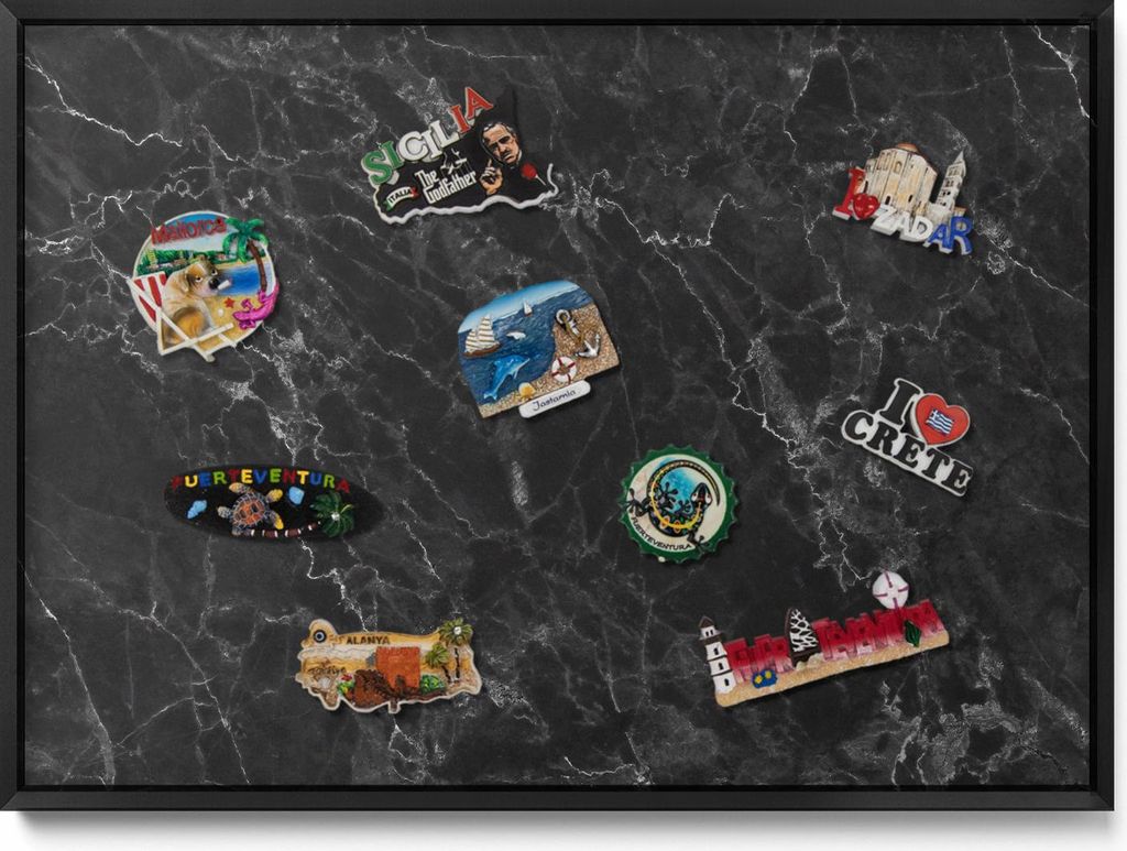 Magnetwand 70x50 cm – Schwarzer Rahmen – Eleganter Schwarzer Marmor – Magnettafel, Memoboard – Wandmontage, Büro
