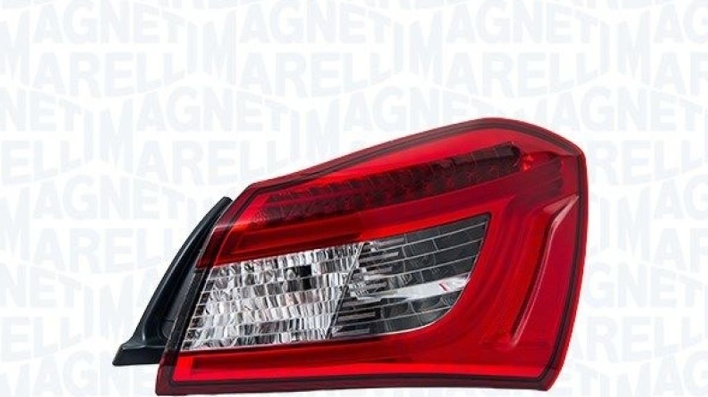 MAGNETI MARELLI Heckleuchte Rechts 715104224000