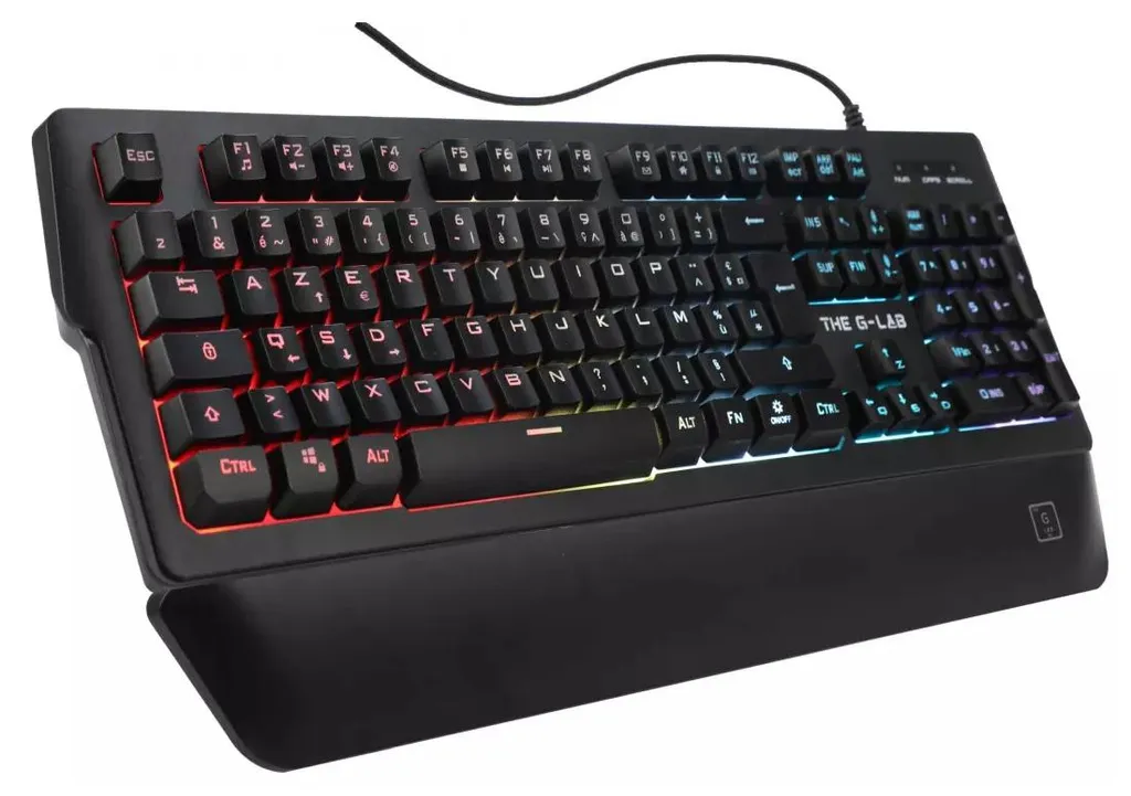 Clavier gaming pour setup PC de bureau idéal pour débuter l'e-sport
