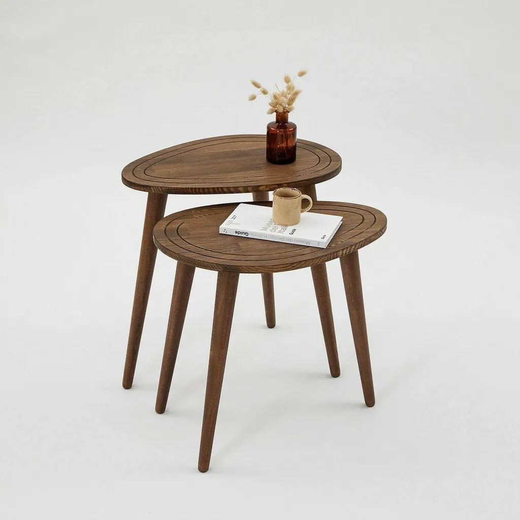 Table basse porte-revues Janequeo en bois de noyer marron chic et compacte