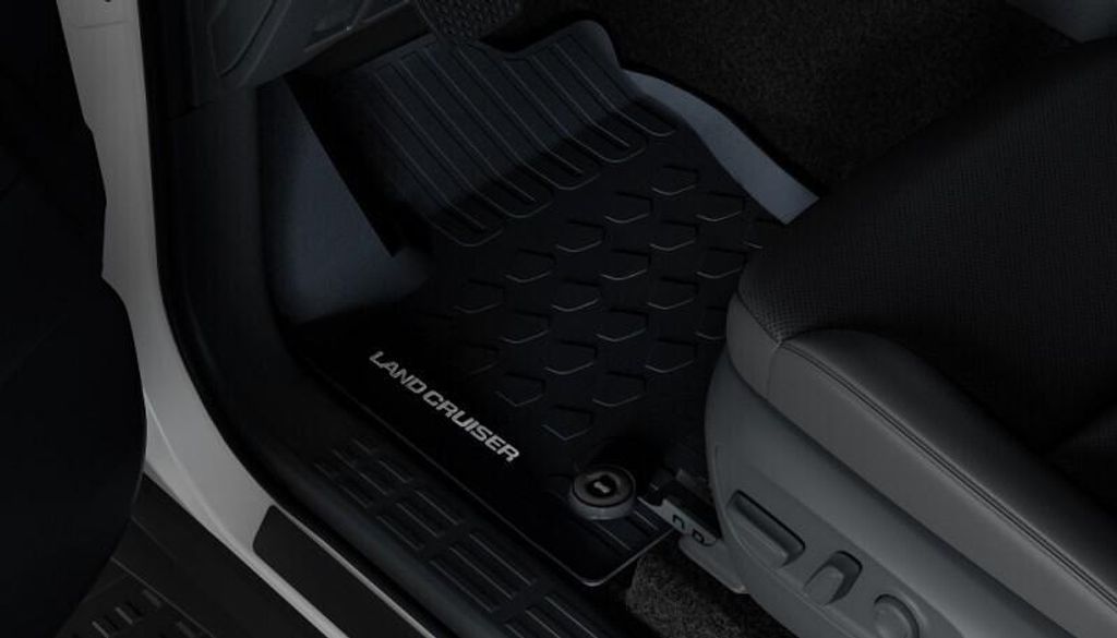 TOYOTA Land Cruiser Gummifußmatte PW210-60060 OE