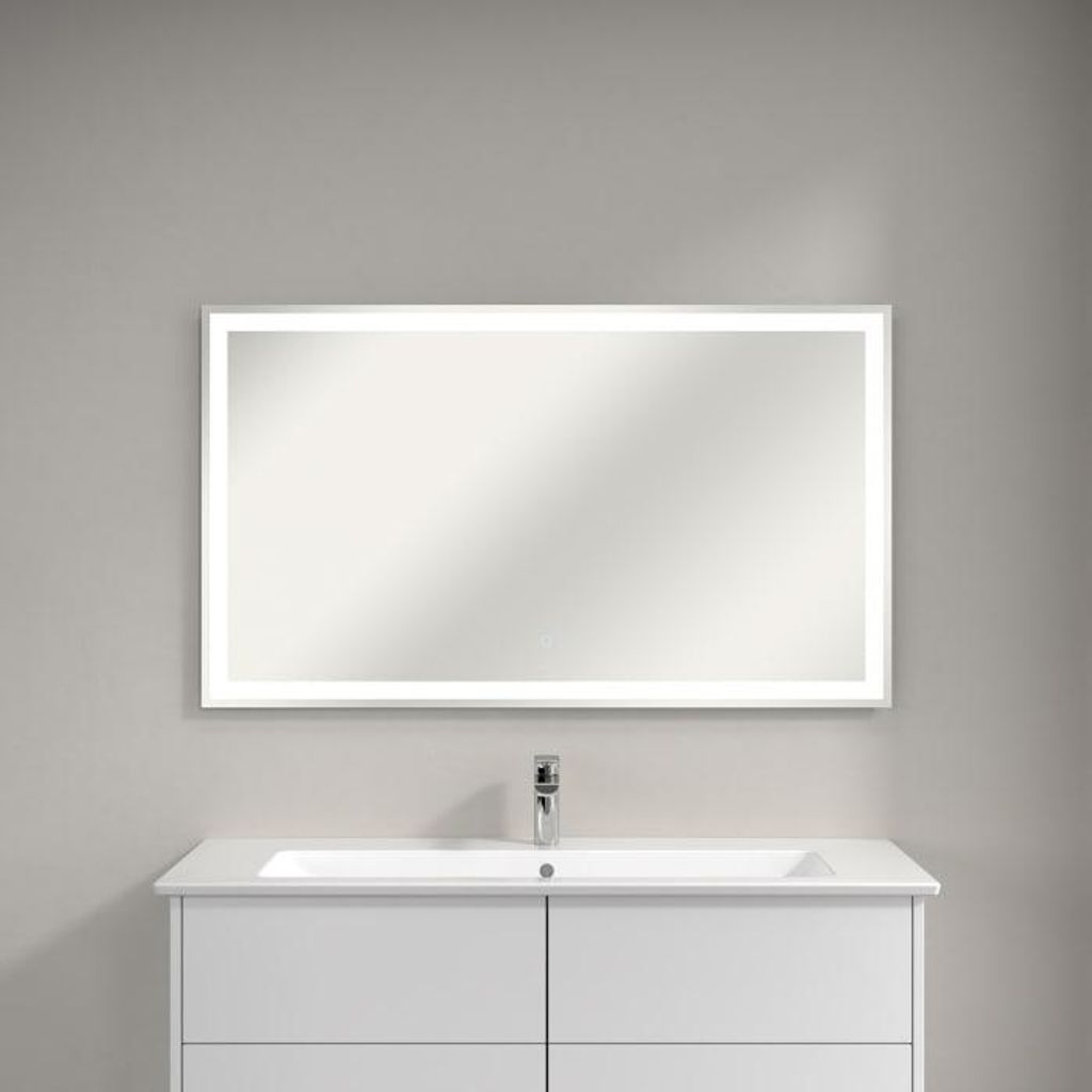 Villeroy & Boch Finero badspiegel, 120 x 70 cm, met een Productafbeelding 