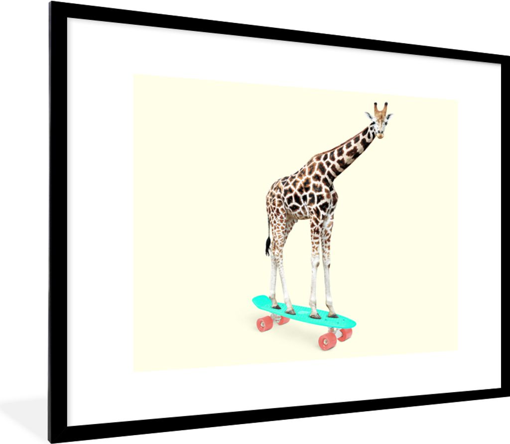 MuchoWow Gerahmtes Poster Giraffe - Muster - Skateboard - Rosa - Tiere 80x60 cm - Poster mit Schwarzem Bilderrahmen Wandposter Rahmen Foto Bilder...