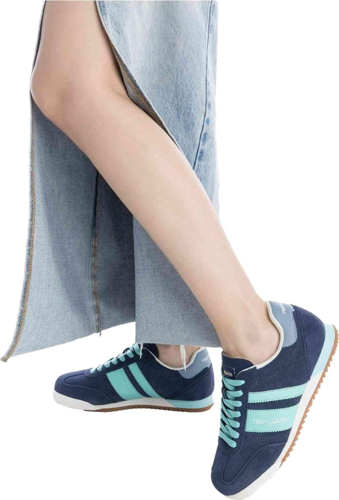 XTI Sneakers 190-120132 in Blue color size 36