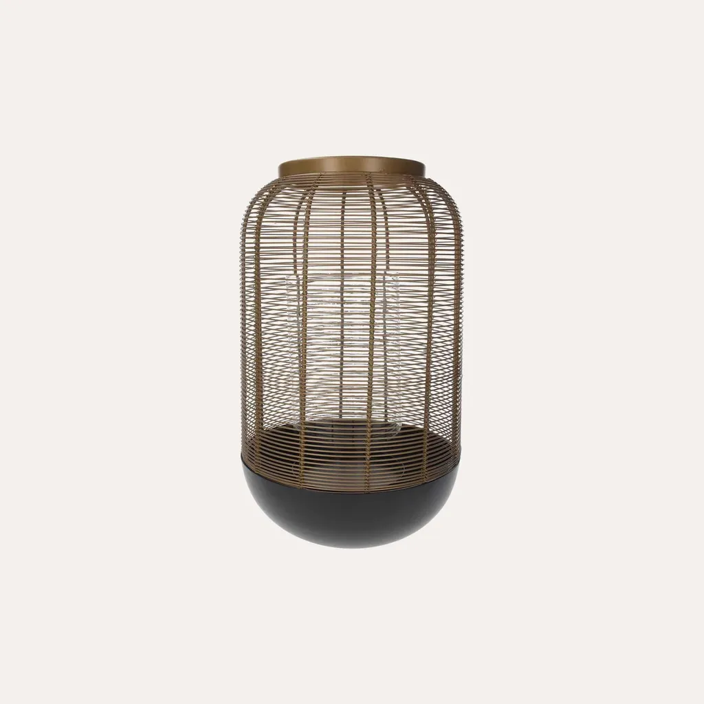 Lanterne en fer bicolore noir et or avec cylindre protecteur en verre