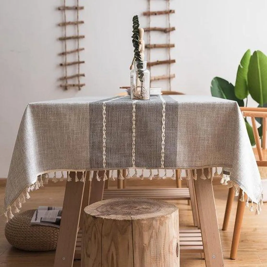 Linge de Table : Nappe Anti-tache Rectangulaire 110x170 cm Effet Lotus