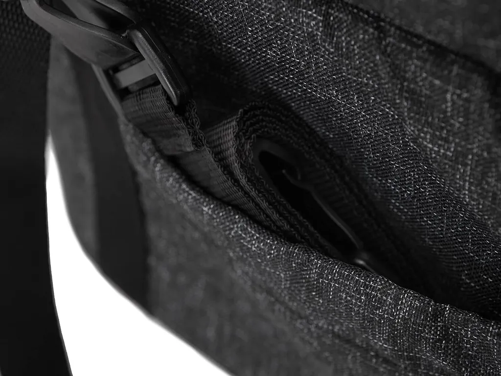 Transportez votre chien sans effort avec ce sac XL mains libres noir - 4