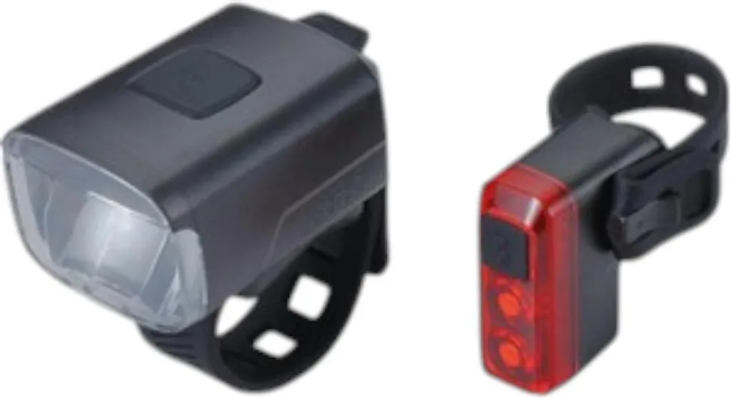 BBB Stud 33 Combo BLS-141 et BLS-145 Salute Kit Éclairage Vélo Noir