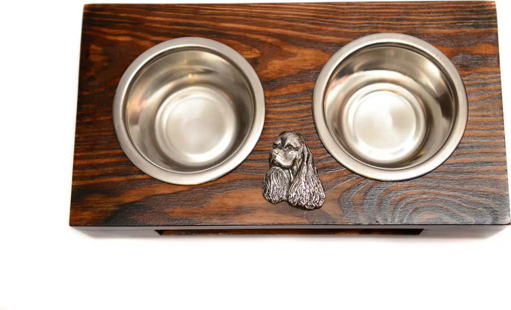 Clumber Spaniel - Supporto in legno con ciotole per cani, ciotole in acciaio inossidabile, regalo per l'adozione di un cane del marchio Art-Dog