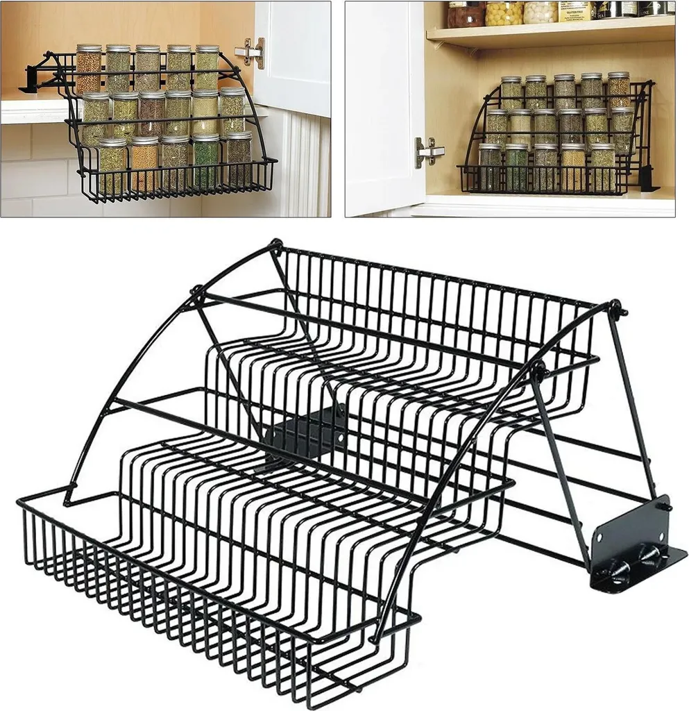 Accédez facilement à vos épices avec ce panier d'armoire escamotable
