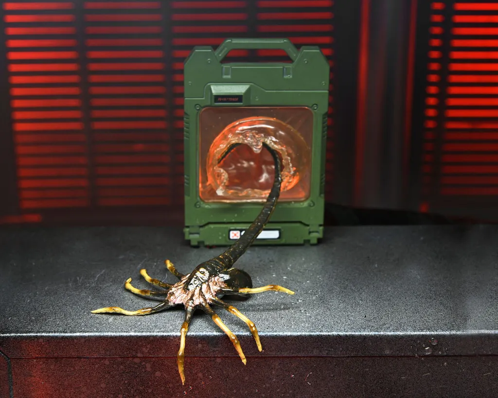 Set d'accessoires Alien Romulus NECA avec Facehuggers articulés - 15