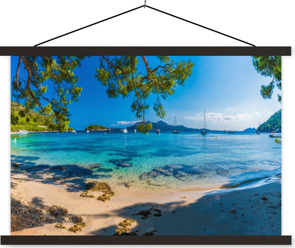MuchoWow Textilposter Strand - Meer - Boot - Mallorca 90x60 cm mit schwarzem Rahmen - Aufhängungssatz