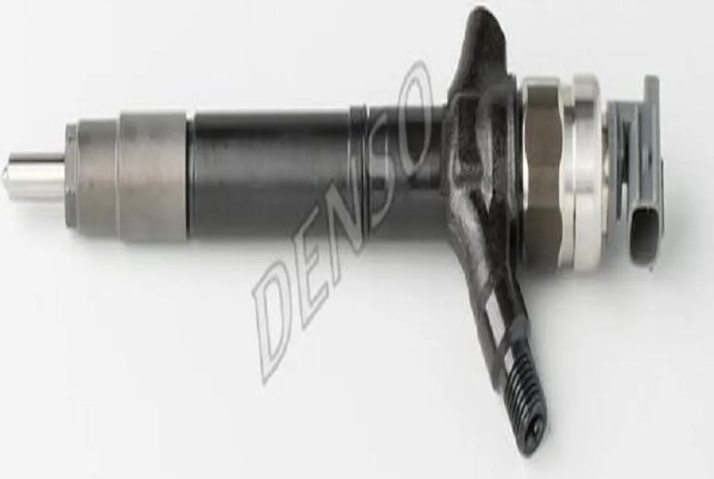 Injecteur DENSO DCRI109780 Haute Performance Toyota Land Cruiser 200