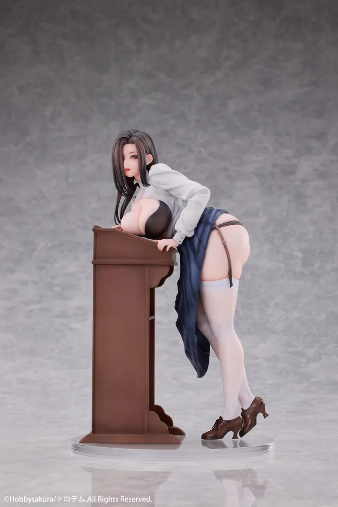 Statue Martha-sensei Throtem : Qualité Garantie pour Collectionneur 1/7