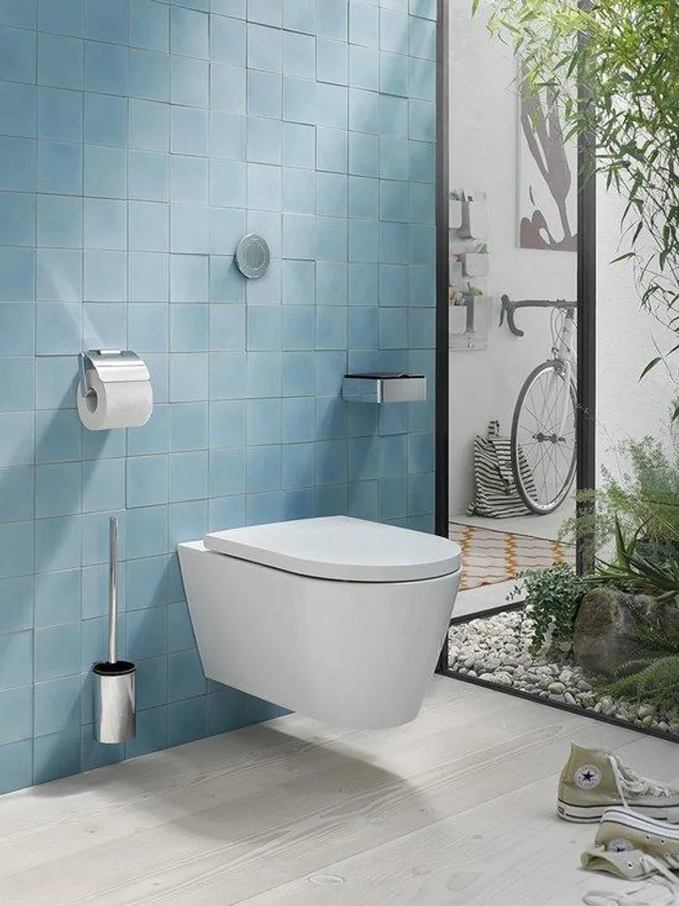 Brosse de toilettes haut de gamme murale en chrome et métal résistant