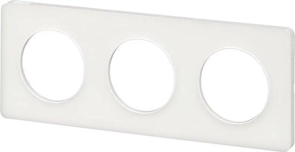 Multiprise 3 prises horizontale 71 mm : fini les câbles encombrants