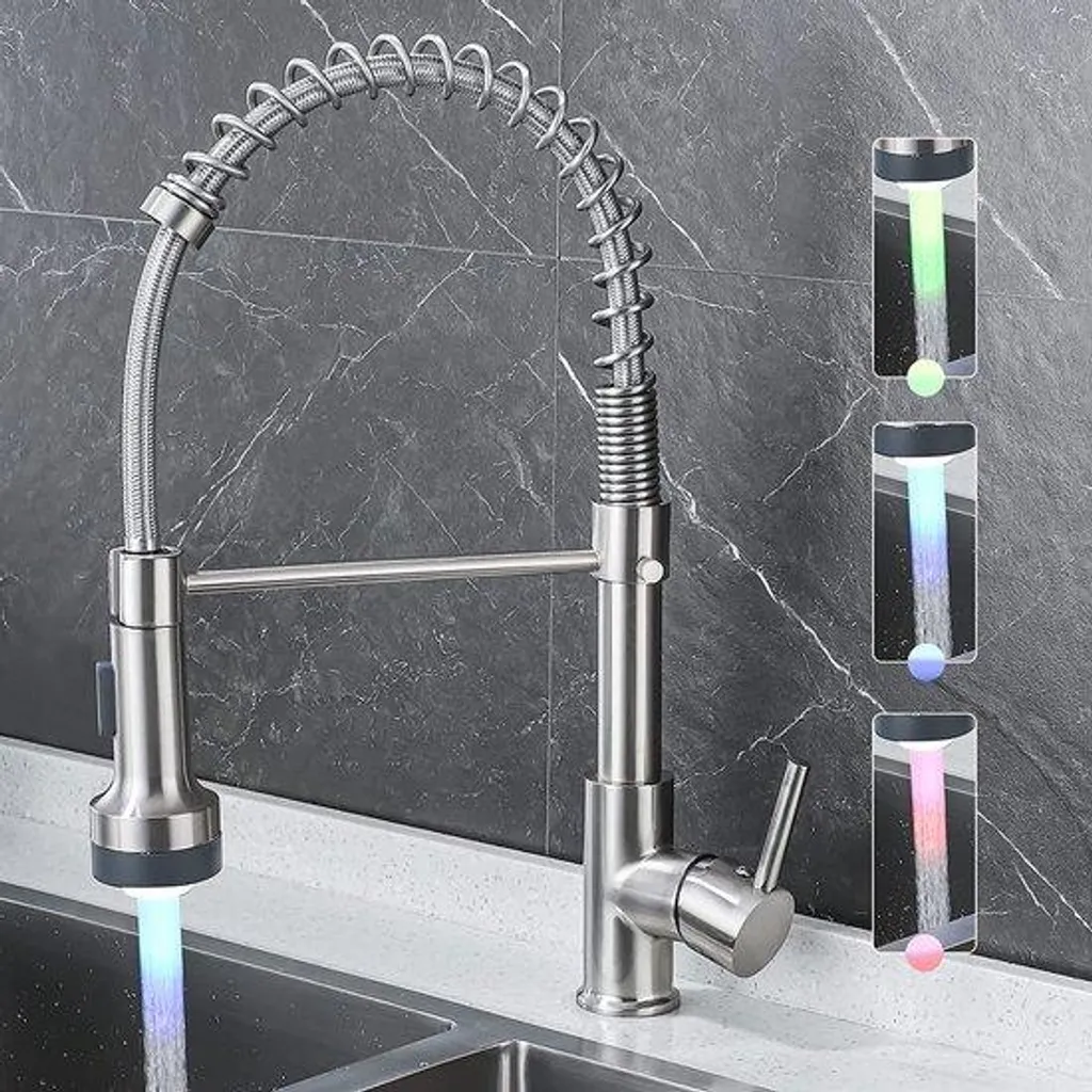 Robinet cuisine et salle de bains noir mat avec design contemporain